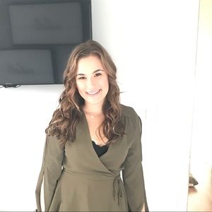 Meet your Posher, Veronica